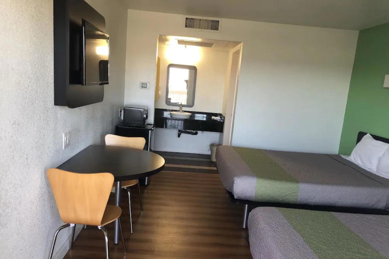 Motel 6-Barstow, Ca ภายนอก รูปภาพ