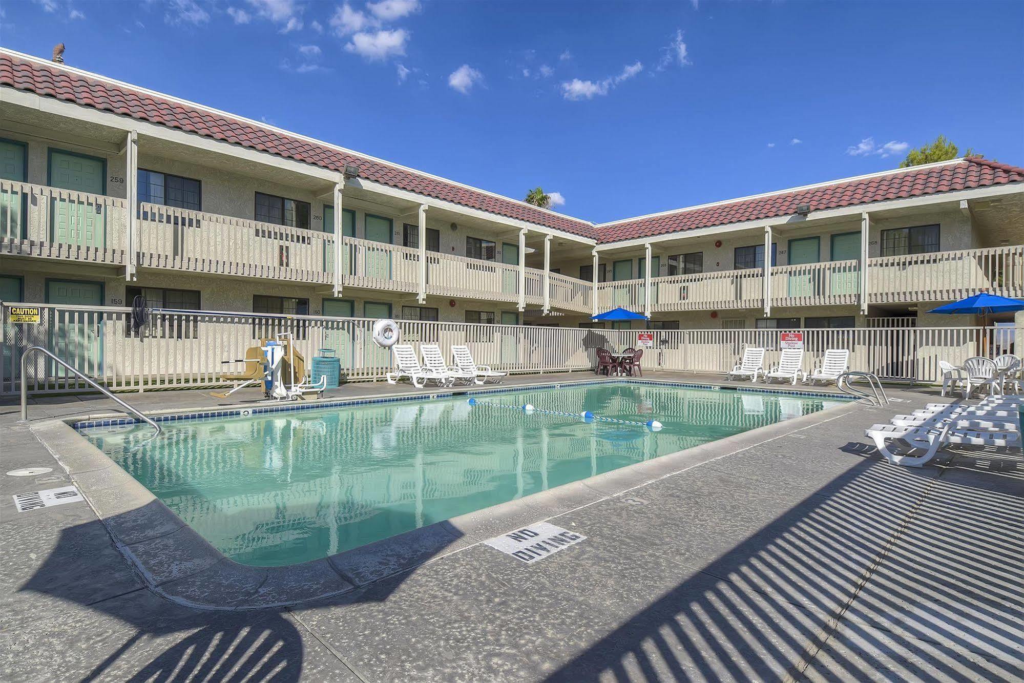 Motel 6-Barstow, Ca ภายนอก รูปภาพ